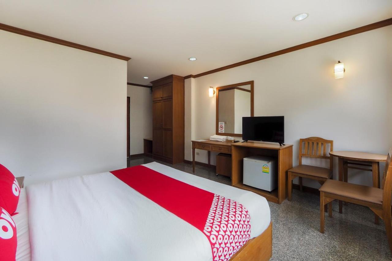 Oyo 859 Golden Land Hotel Chiang Rai Exterior foto